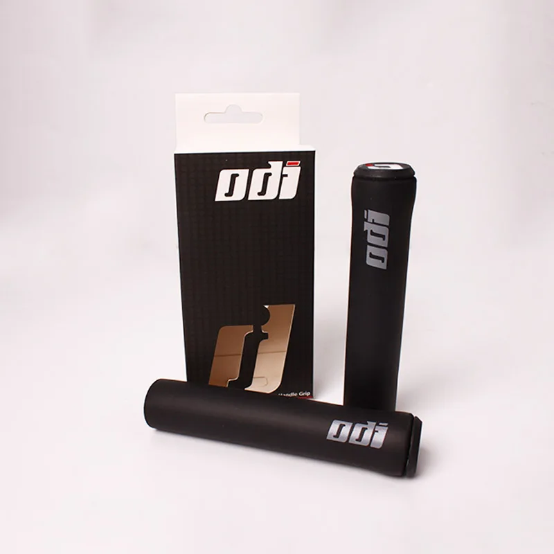 black 1 pair ODI 2 шт велосипедные ручки для горного велосипеда, силиконовые ручки для горного велосипеда, Мягкие накладки для горного велосипеда, концевые заглушки, аксессуары для велоспорта - Цвет: black 1 pair