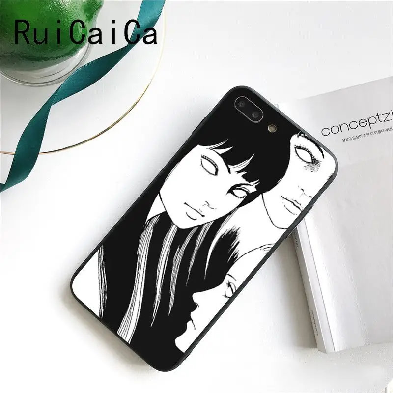 Japanese horror comic Tomie Custom eyes