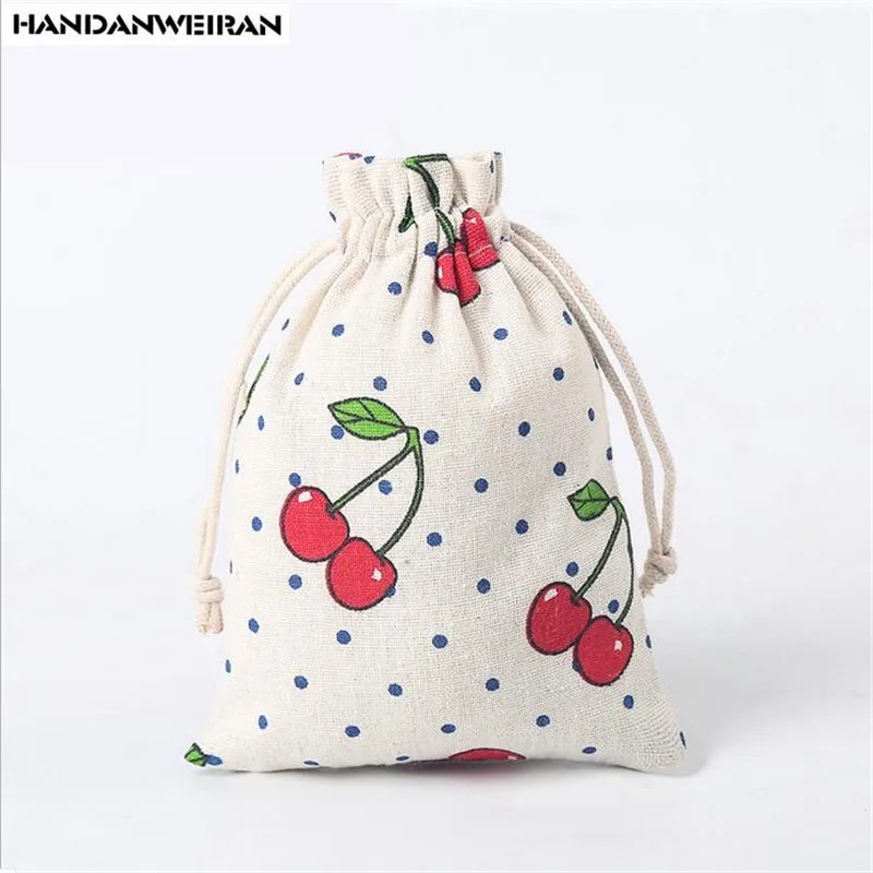 

1PCS Christmas Decoration For Home Printed Cotton Linen Bag Ornament Drawstring Gift Cartoon Sachet Bag 10×14cm