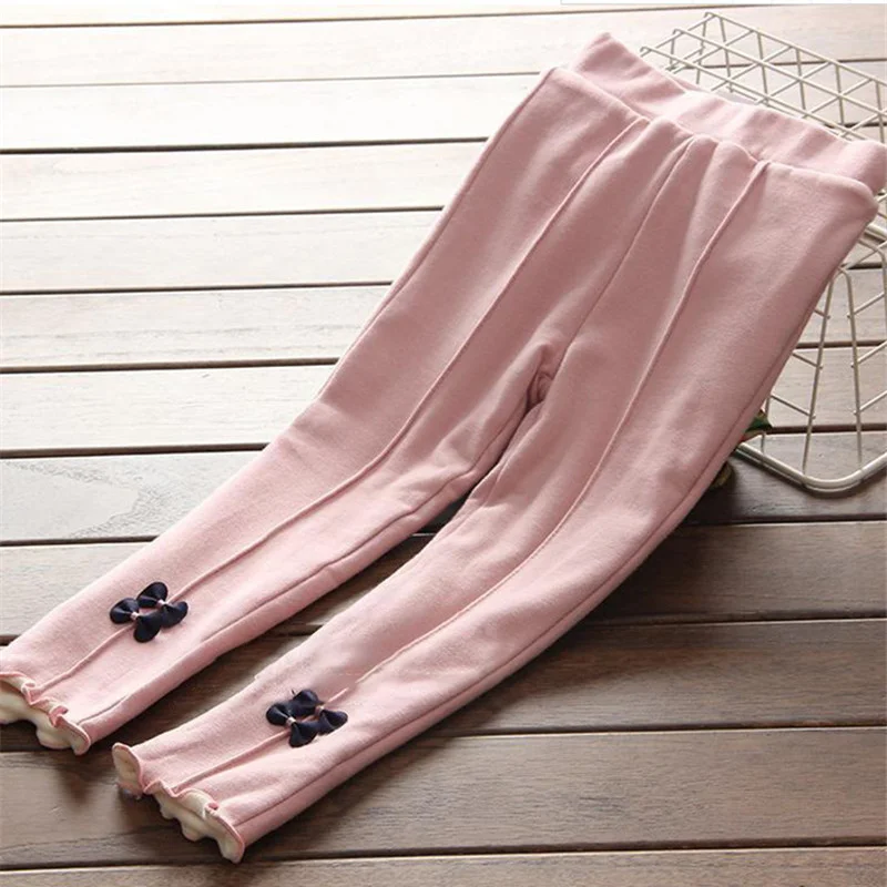 Pink Корейские модные зимние леггинсы для девочек, плотные леггинсы, Детские хлопковые штаны для девочек, бархатные штаны с украшением в виде банта - Цвет: Pink