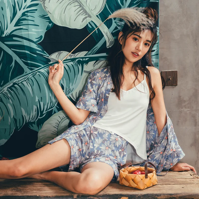 Summer New Sweet Lady Printing Daisy Sling Shorts Three Pieces Set Loose Pajamas Sexy Pijama Loungewear Women Sleepwear Pj Set