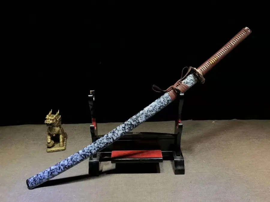 Handmade Japanese Sword Razor Sharp T10 Clay Tempered Steel Blade Samurai Katana Saber Full Tang Can Be Cut Bamboo