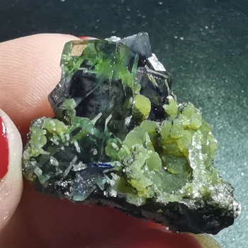 

11.9gNatural rare purple heart green fluorite cluster mineral specimen stone and CRYSTAL HEALING CRYSTAL QUARTZ GEM