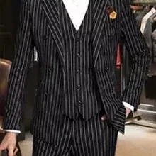 Мужские костюмы в полоску деловой смокинг двубортный заостренный лацкан