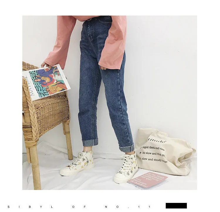 8022 Hight-top Pineapple Canvas Shoes Women's New Style Students Fruit Cloth Shoes Korean-style Versatile Strawberry Women'