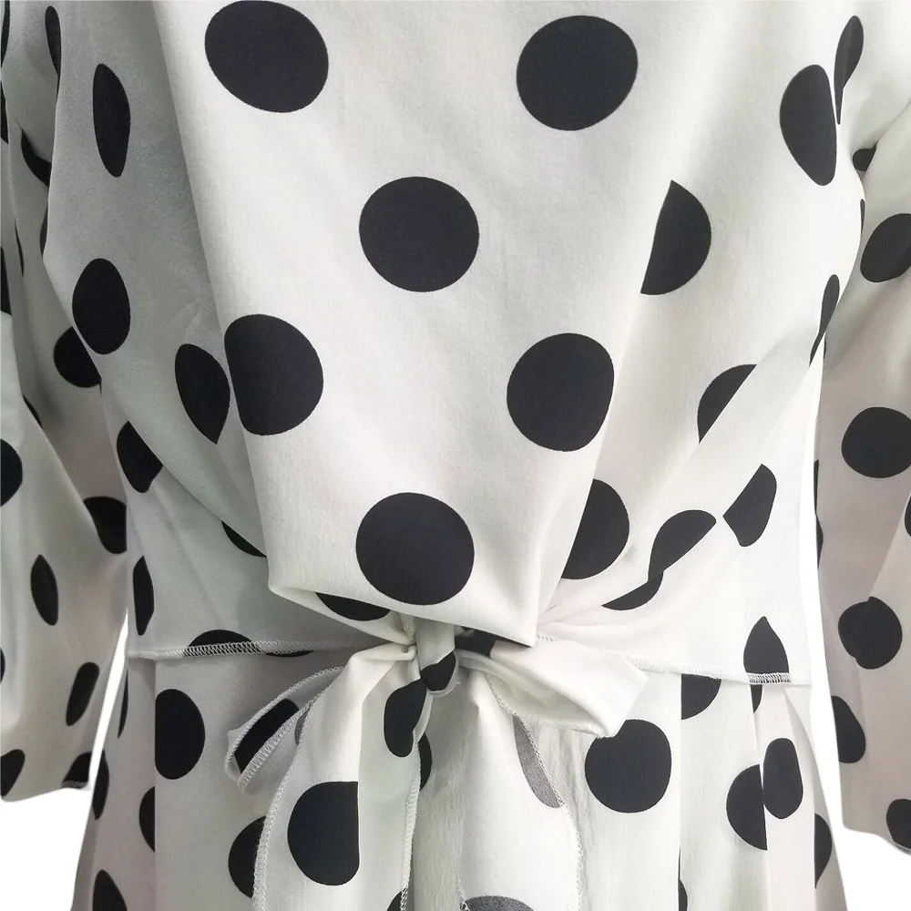 11887867817_1743081036