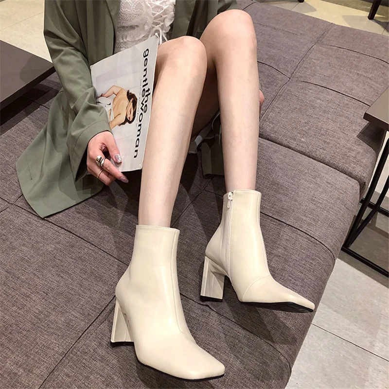 desc_14_5884492849317212727