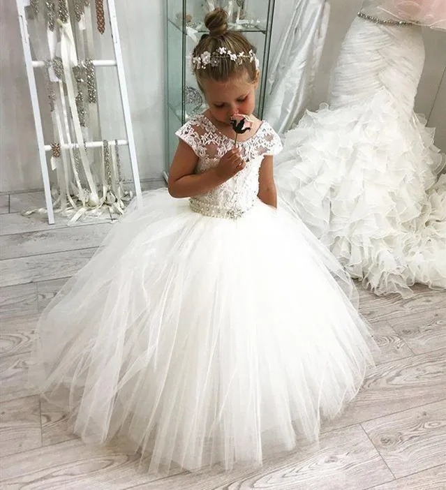 Белое Бальное Платье для девочек, держащих букет невесты на свадьбе; платье для первого причастия с короткими рукавами, украшенное бусинами; детское платье для дня рождения