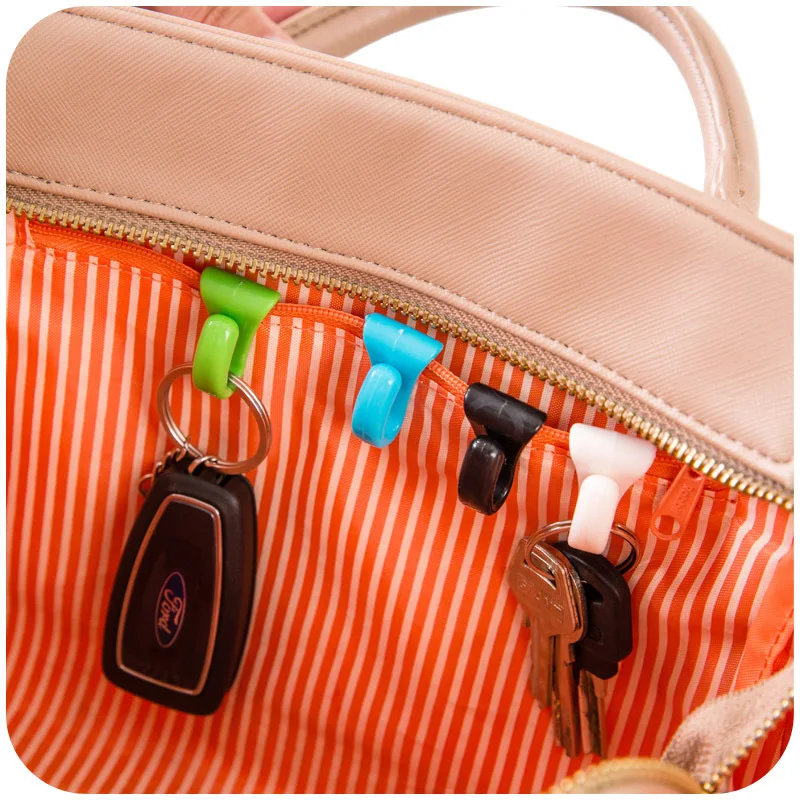 Plastic Mini Bag Keychain Built In Hook 2Pcs Random Color Quick Retrieval Convenient Find Items Prevent Loss multi purpose hooks,bag hook,bag hanger