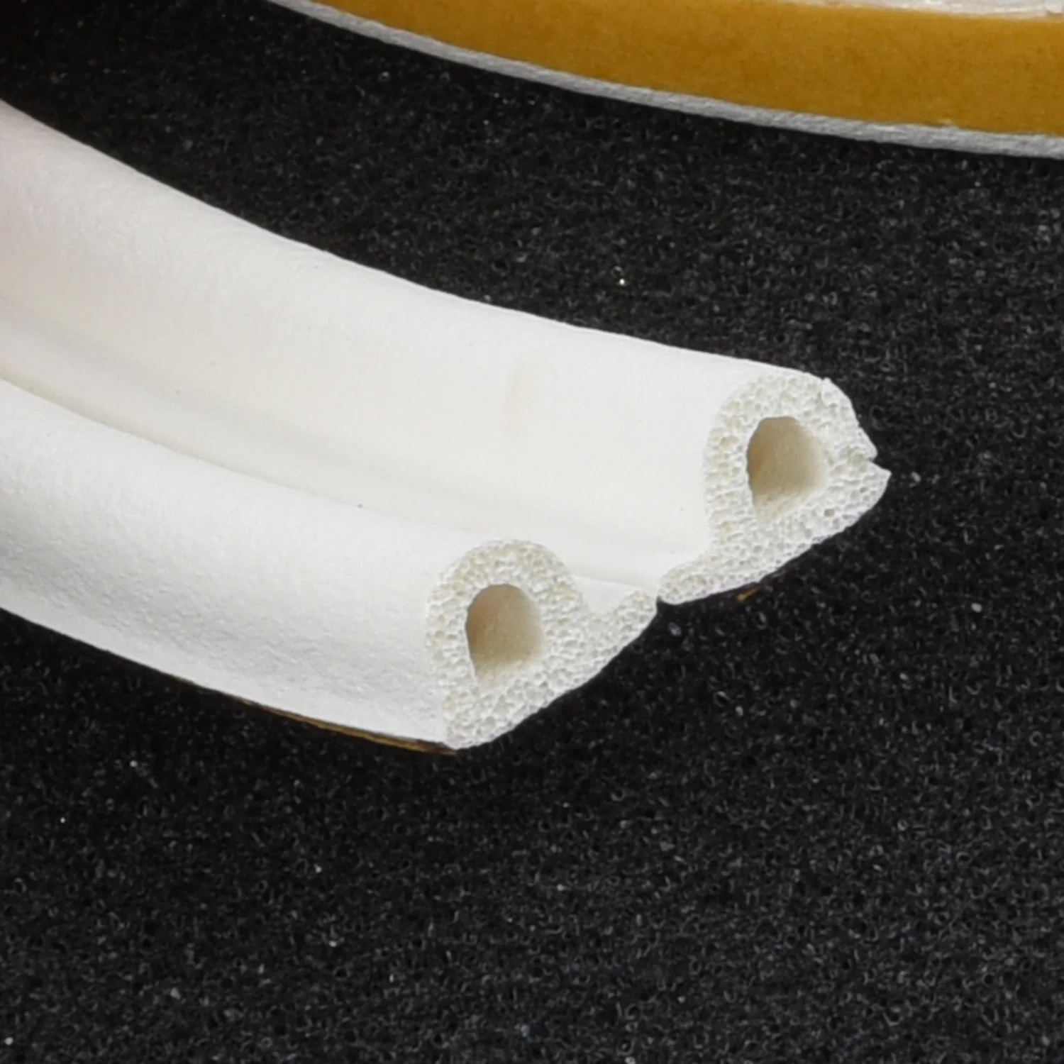 

Brand New Black/White/Brown 5M D/E/P Type Foam Weather Draught Excluder Self Adhesive Window Door Seal Strip