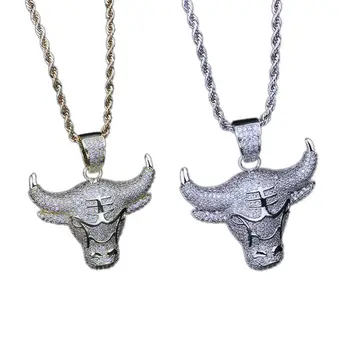 

Vintage Bull head shape artificial metal pendant necklace jewelry Gift