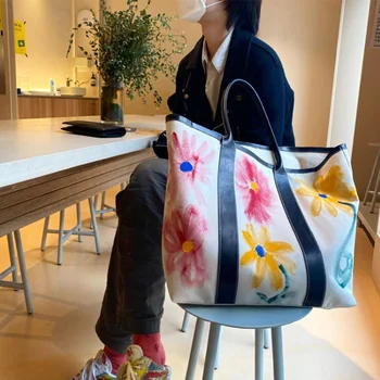 

Floral Printing Abstact Painting Big Volume Shopping Bag Travel Vocation Hand Carry
