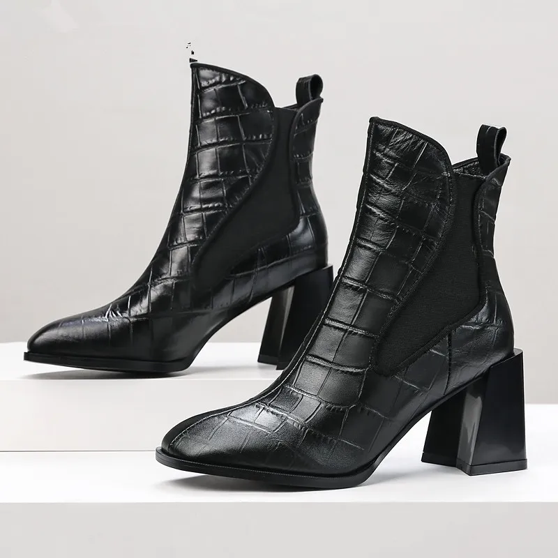 

Autumn Winter Ankle Boots Women Genuine Leather Chelsea Booties Shoes Woman Round Toe High Heels Feminina Plus Size