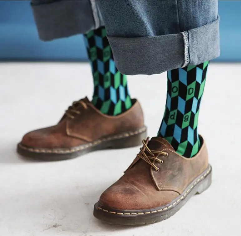 Забавные летучая мышь банан Мужчины Женщины Crew носки повседневные Харадзюку модные зимние теплые счастливые носки хлопок