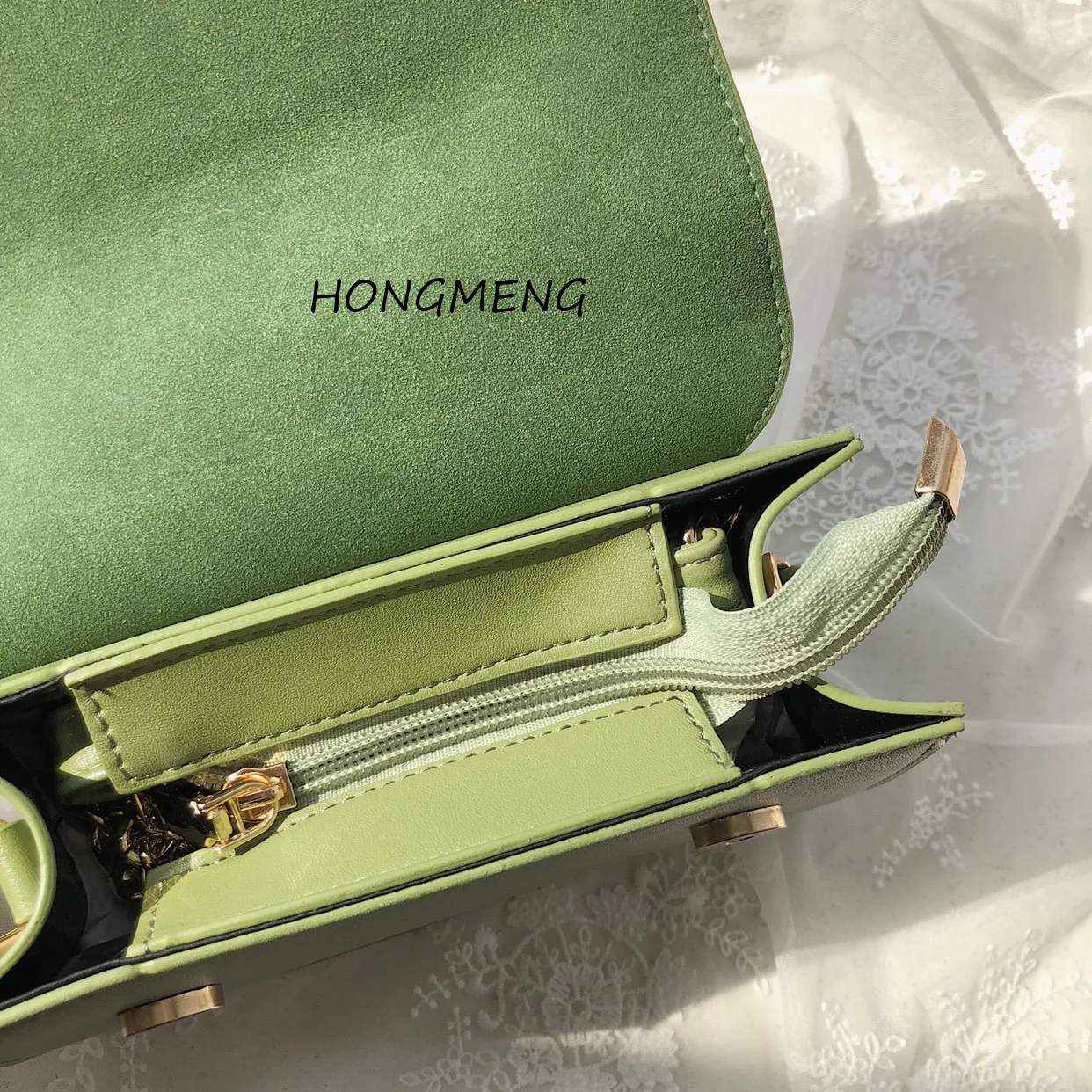 

Oz Mixed Colors Shoulder Bag with Chain Korean-style Spring And Summer New Style Hipster Literature And Art Online Celebrity Cel