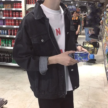 

2019 Men's Denim Jacket Hip Hop Retro Denim Slim Buttoned Sky Blue Men's JacketAutumn Korean version of the male denim jacket ja