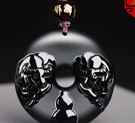 

Double ox the year of the original life belongs to the rat pendant 2020 the mascot of the Chinese zodiac obsidian jewelry for