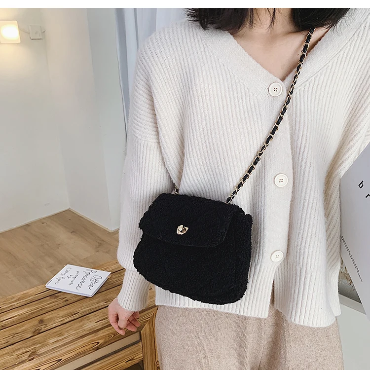 Elegant Female Plaid Crossbody Bag Winter New Quality Soft Plush Women's Designer Handbag Lock Chain Shoulder Messenger Bag