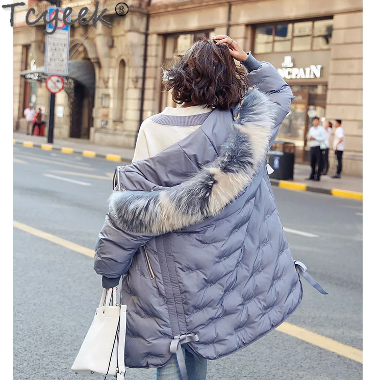 Рисунок 5 - Пуховик женский зимний с капюшоном