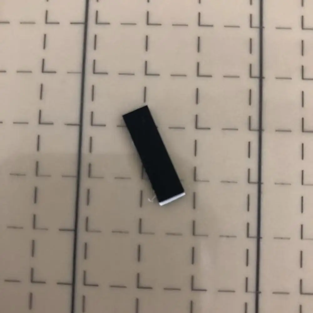 1 lower rubber pad Fujikura аппарат для сварки волокон углеродного волокна держатель резиновая прокладка для FSM-60S 70S 80S 62S 22 19S 70+ 18С 18R 60R 70R аппарат для сварки волокон - Цвет: 1 lower rubber pad