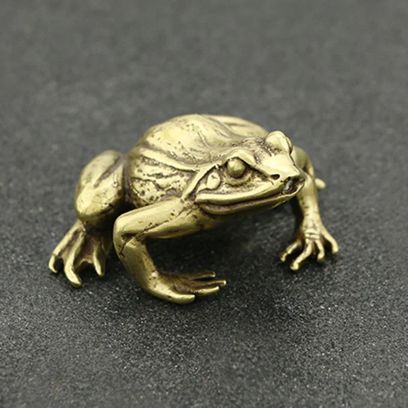 frog figurines (13)