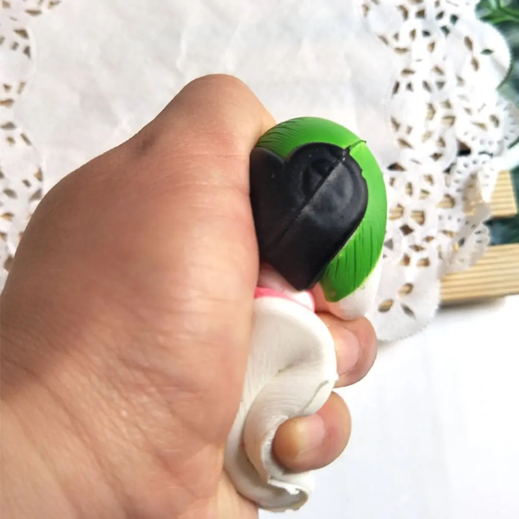 Мини-игрушка из искусственной кожи с искусственным мультяшным роботом, медленно восстанавливающая декомпрессионная игрушка, мягкая игрушка для украшения торта, образец модели