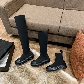 

Over-the-knee socks rain boots 2020 new winter Joker thick-soled wool knitted boots with small fragrance and flat thin boots