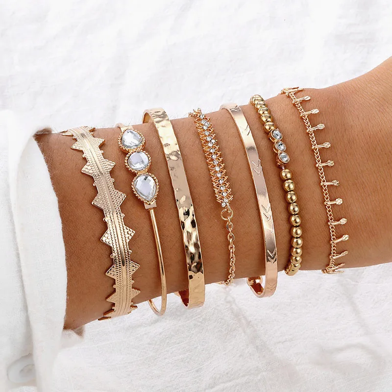 

KISSWIFE 7Pcs/Set Bohemian Retro Crystal Arrow Geometry Open Gems Bracelet Set Ladies Jewelry Accessories Party Bangle