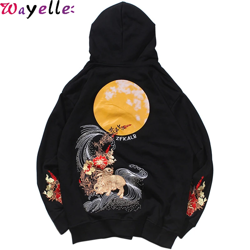 

Harajuku Hoodies Men Sweatshirts 2019 Autumn Winter Embroidered Floral Full Moon Rabbit Loose Hip Hop Hoodie Men Streetwear