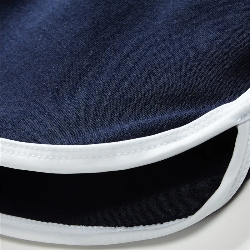 16295111751_1923284943