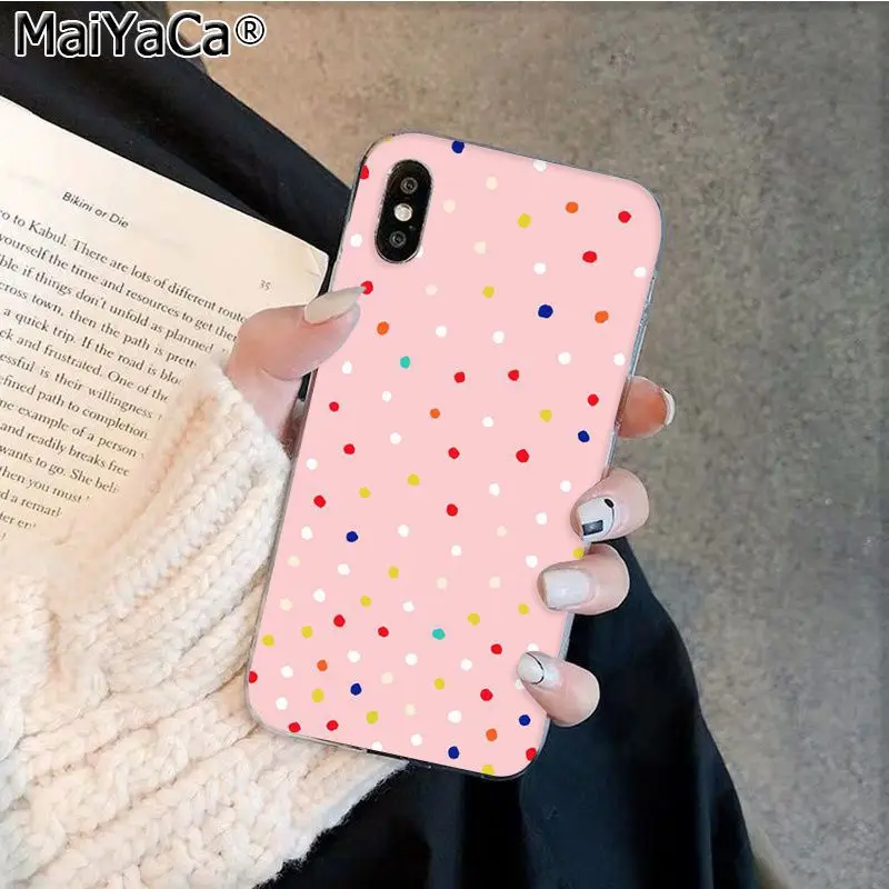 Cartoon cute pink wave dot circle graphic