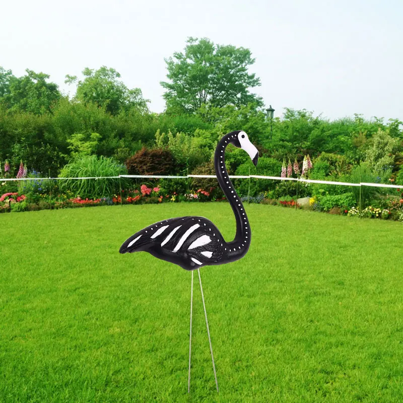 

Plastic Decorate Flamingo Ornament Artificial Flamingo Lawn Decoration Flamingo Figurines