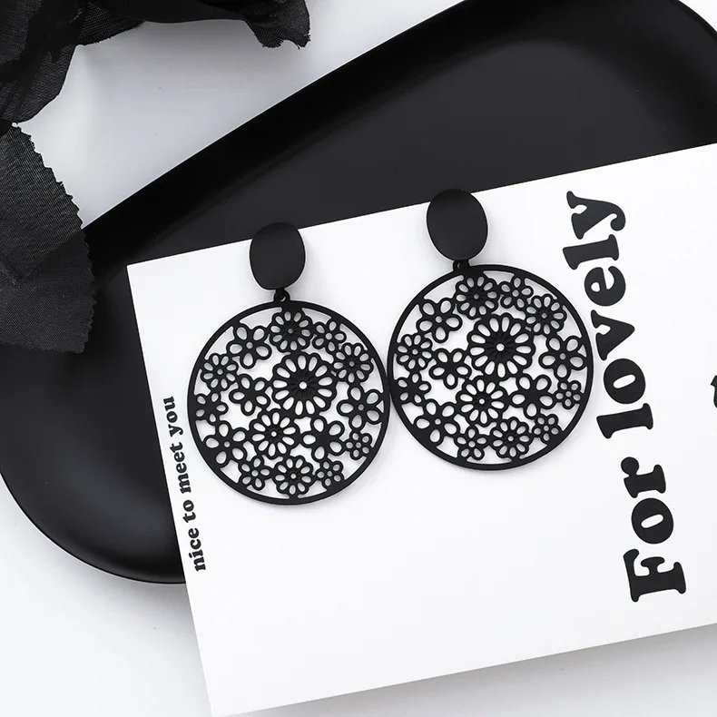 black-11 Minimalist Retro Black Earrings Normcore Collection Japan and Korea Hyperbole Geometric Circle Flower Stud Earrings Female Arete - Окраска металла: black-11