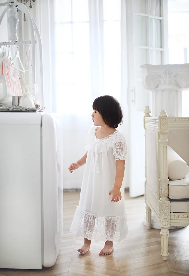 H04a9badbf18c4f0884344cb40361d9a75