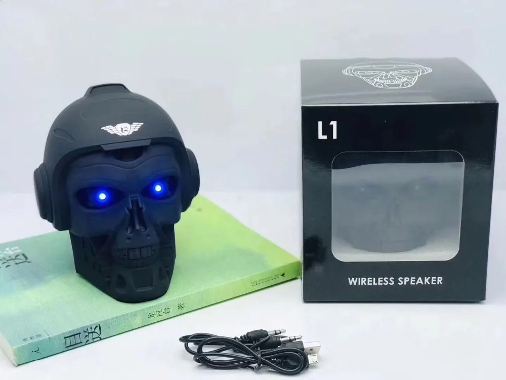 Bluetooth динамик Портативный MP3 плеер Хэллоуин Череп радиокарта мобильный компьютерный сабвуфер поддержка TF FM для подарка