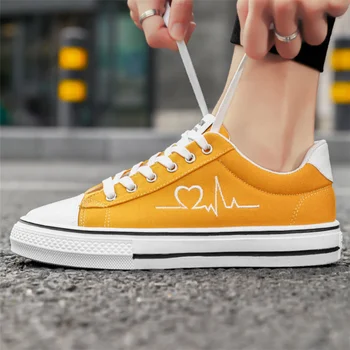 

2020 spring new casual shoes fashion board shoes lightweight canvas shoes couple shoes comfortable breathable sneakersY144