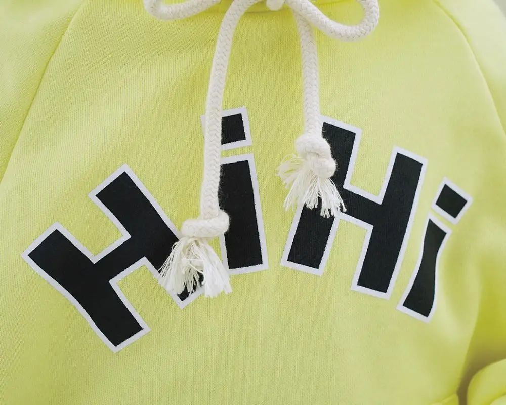 Осень Новое поступление Модные одинаковые комплекты для семьи HI Марка new fashion HI Street одежда с капюшоном Кофты семья из трех человек толстовки с карманами, детская одежда