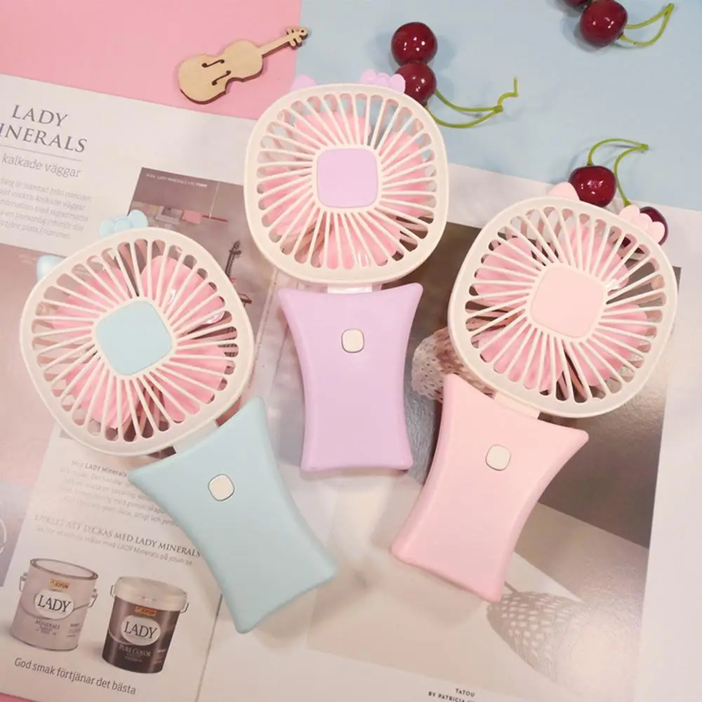 

New Style Folding Rotation Summer Cooling Fan USB Power Travel Tabletop Fan Cooler Desktop Personal Fan for Office Party Gifts