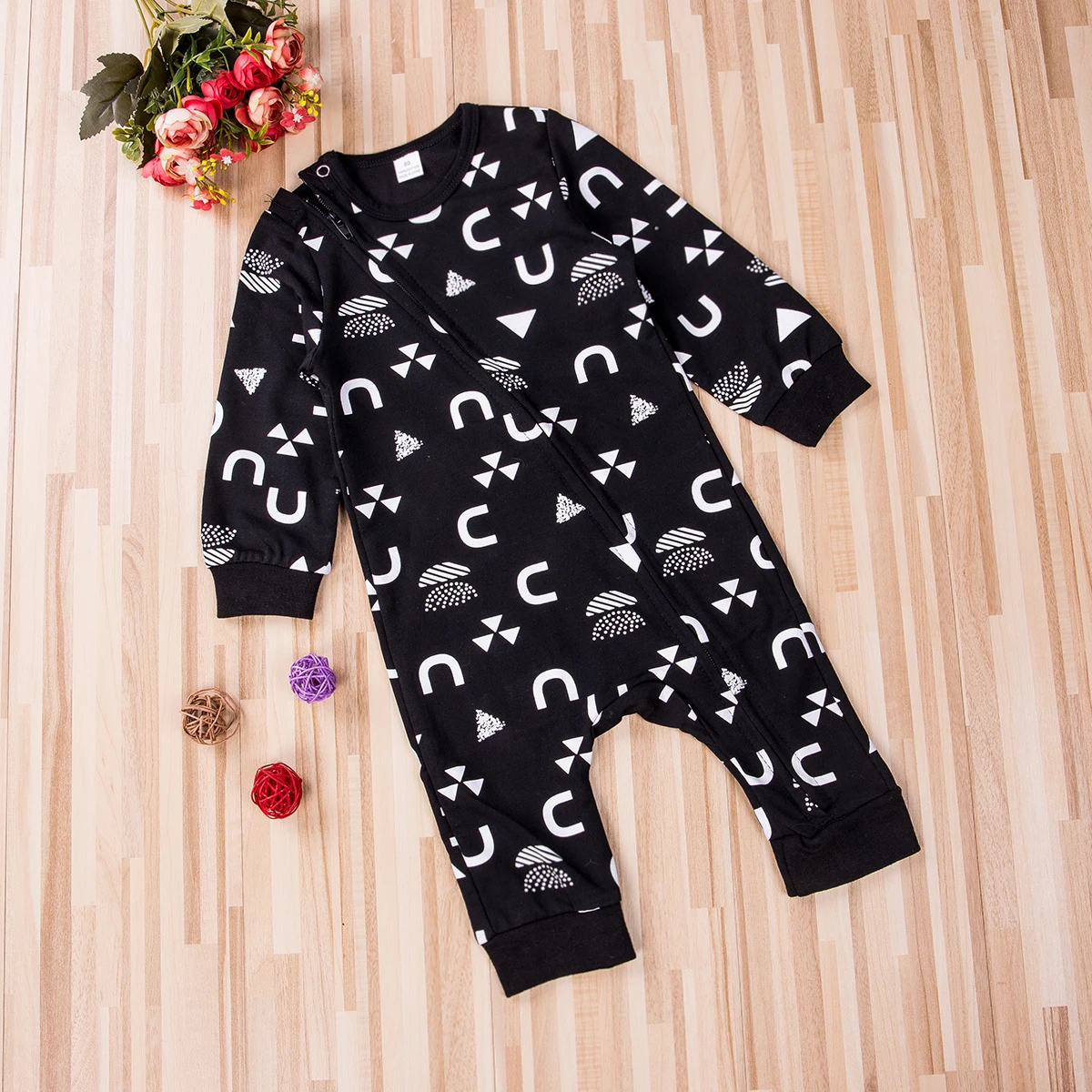 Zipper Up Long sleeve Rompers For Baby boy