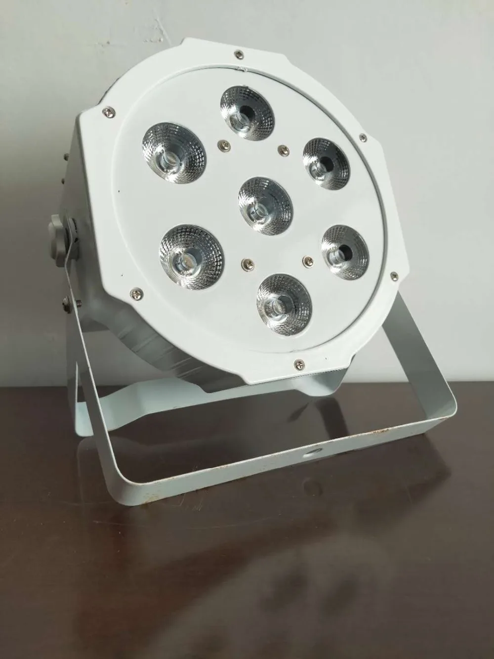 Белый dj мыть свет led par свет 7x12 Вт rgbw 4in1 Светодиодный прожектор сценический плоский Slim led par стробоскоп со вспышкой