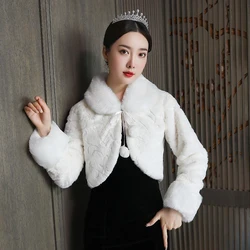 New Elegant Fur Wedding Wraps Women Winter Bridal Fur Jacket Warm Fur Bridal Jacket Elegant Evening Coat 2020 in Stock
