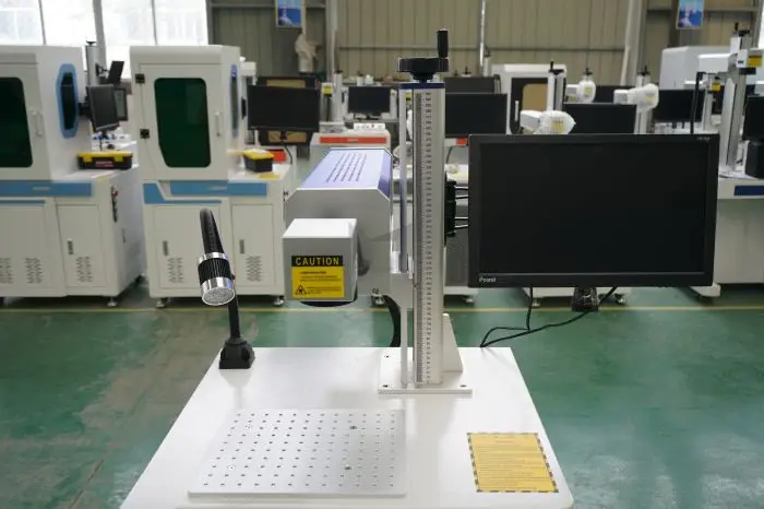 Сделано в Китае Co2 лазерная маркировочная машина 100*100 мм Кожаный Резиновый лазерный маркер