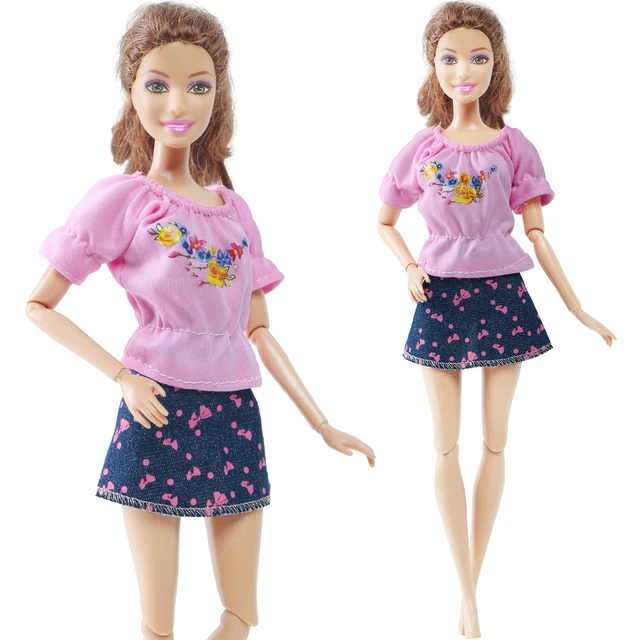 Simples Em Relevo Elástico Longo Saia Bib Terno Boneca Roupas Para Barbie  Roupas 1/6 Boneca Acessórios Artesanal Roupas Presente Da Menina -  Acessórios Para Bonecas - AliExpress