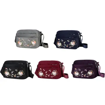 

Women Folk Style Shoulder Bags Embroidery Pattern Waterproof Anti Scratch Elegant Mother Shoulder Pack Ladies Handbag for Hangin