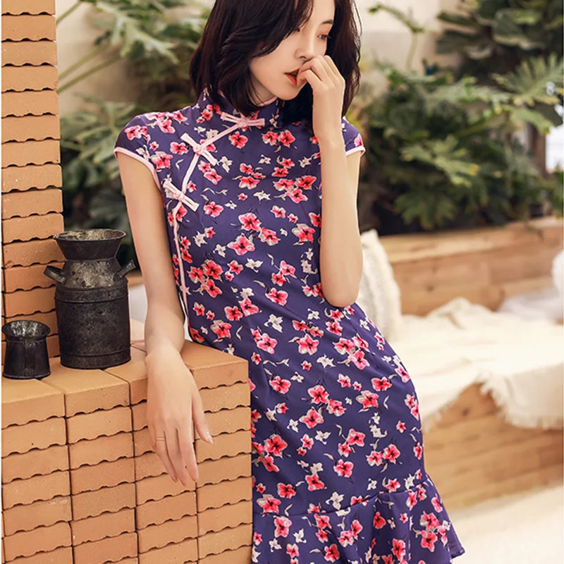 

spring And Summer New Elegent Women Short Sleeve Stand Collar Dresses Daily Retro Floral Fishtail Dress Young Girl Cheongsam