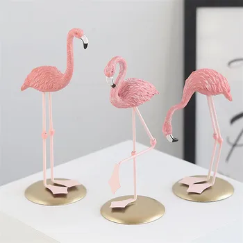 

Modern Pink Brid Sculptures Household Adornment Art Resin Craft Statue Art For Statue Home Decoration Accessories