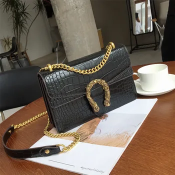 

Stone dionysian 2020 new trend Fashion lock single shoulder Bag Ins lady cross-body bag small square bag