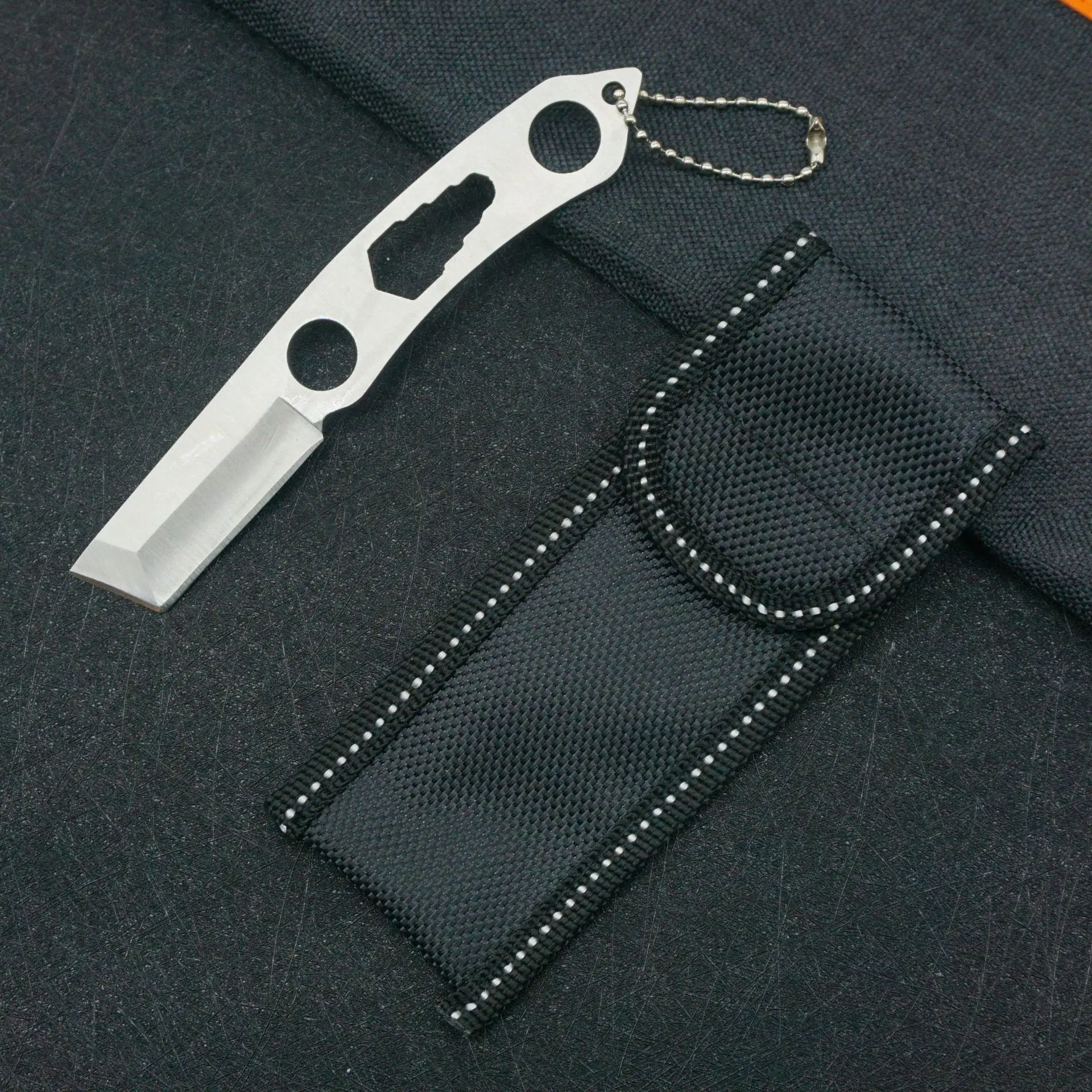 

Multi-functional Knife Outdoor Tool Multi-functional Knife Wilderness Survival Knife Camping Knife Portable Tool