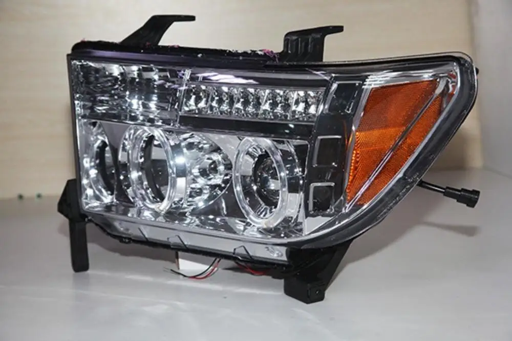 2 шт. светодиодный головной светильник передний в сборе для TOYOTA Tundra 2007-2013 с дневным ходовым светильник - Цвет: Серебристый