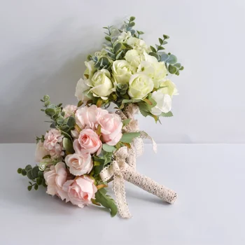 

Bride Holding Silk Artificial Flowers Beautiful And Richly Realistic Fleshy Garlands For Home Decoration Flowers